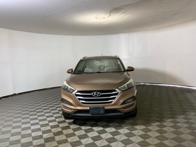 Used 2017 Hyundai Tucson SE with VIN KM8J3CA47HU404122 for sale in Decatur, IN