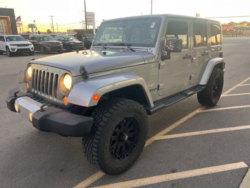 Used 2014 Jeep Wrangler Unlimited Sahara