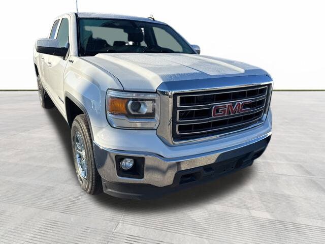 2015 Gmc Sierra 1500 SLE photo 3