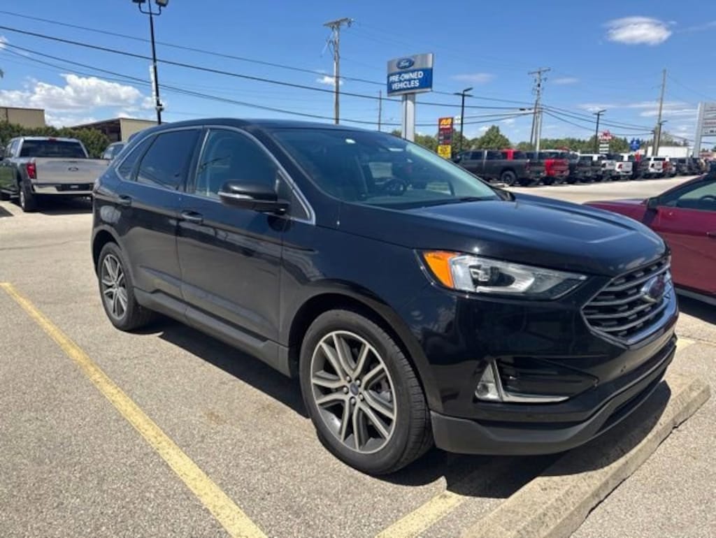 Used 2021 Ford Edge Titanium