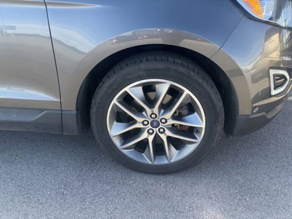 Used 2016 Ford Edge Titanium