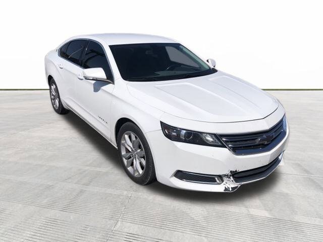2017 Chevrolet Impala 1LT photo 2