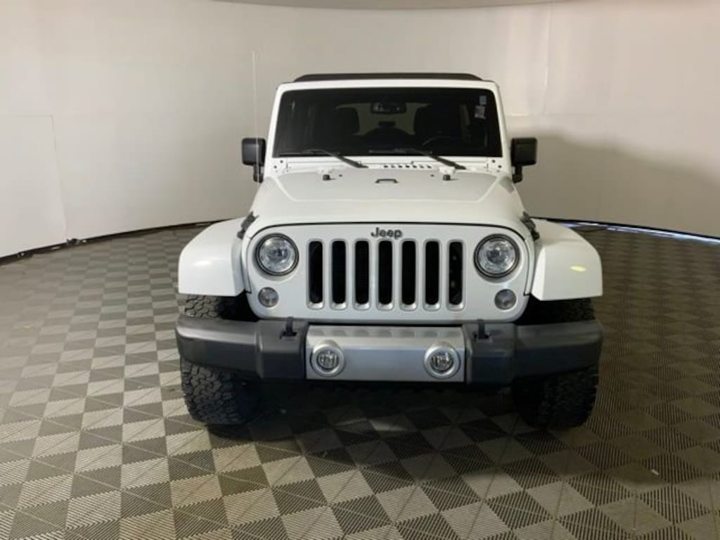 Used 2018 Jeep Wrangler JK Unlimited Sahara 4x4