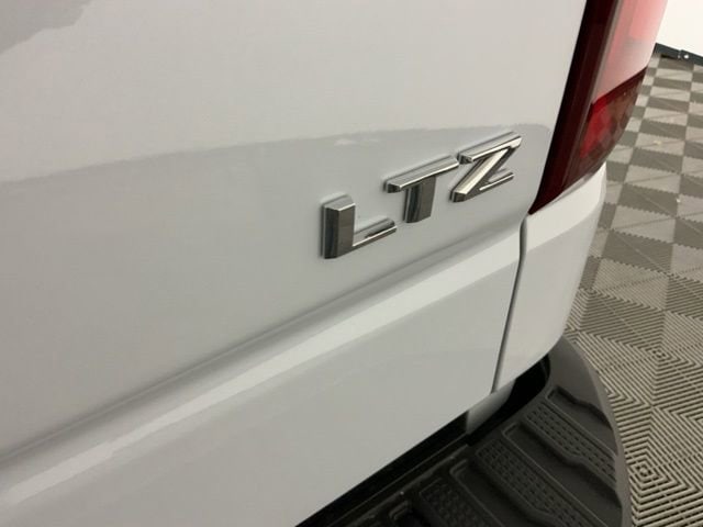 2026 Chevrolet Silverado 1500 LTZ - Photo 15