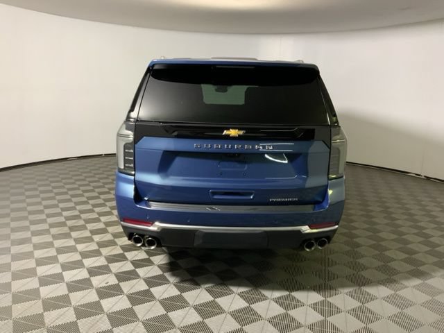 2026 Chevrolet Suburban Premier - Photo 8