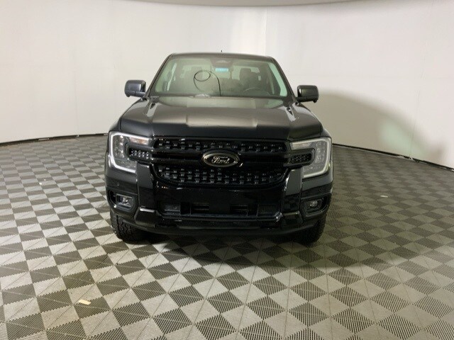 2025 Ford Ranger XLT photo 2