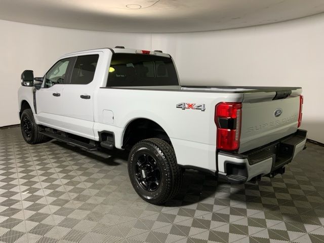 2026 Ford F-350 Super Duty XL - Photo 10