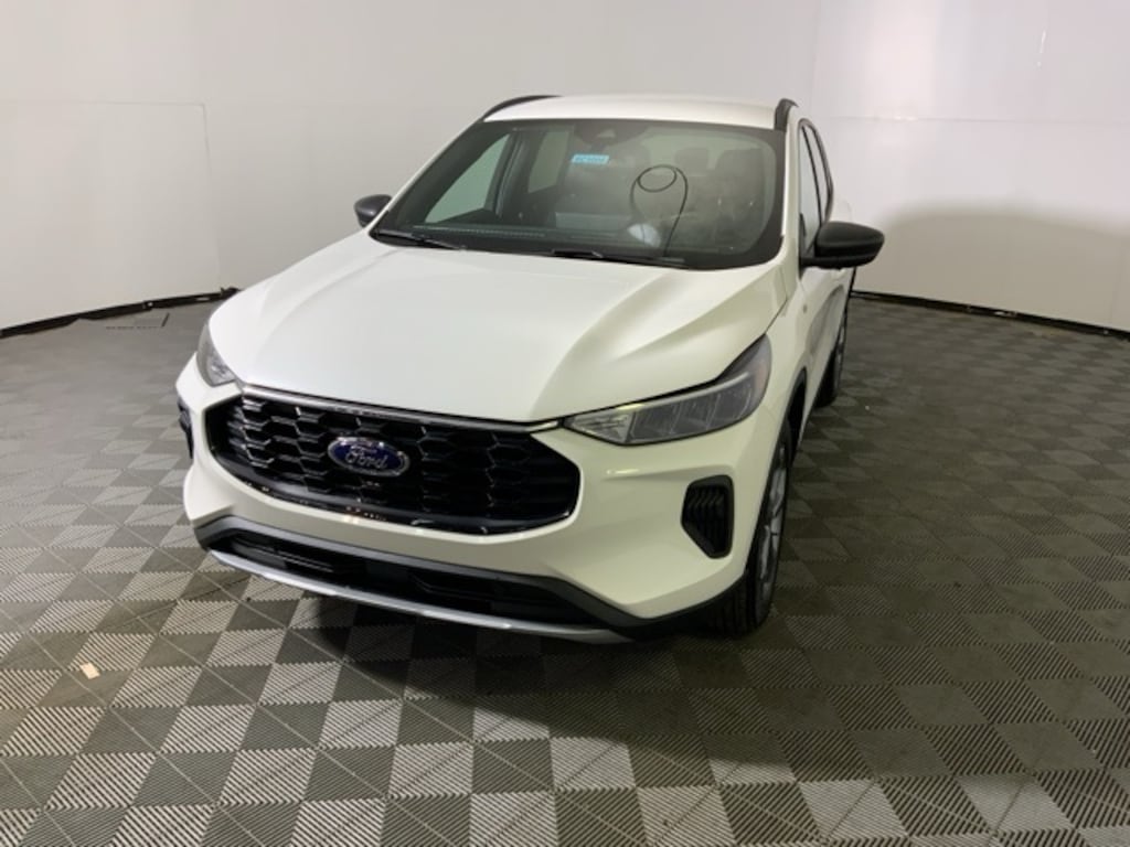 New 2026 Ford Escape ST-Line SUV