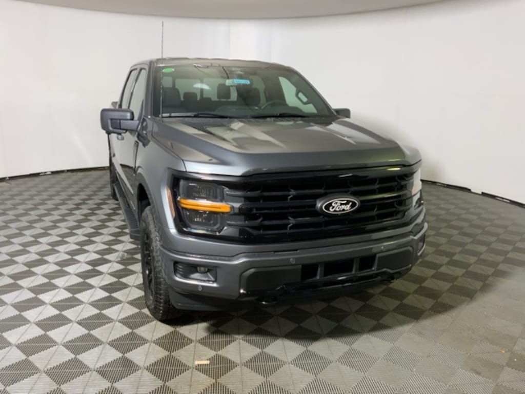 New 2025 Ford F-150 XLT Truck SuperCrew Cab