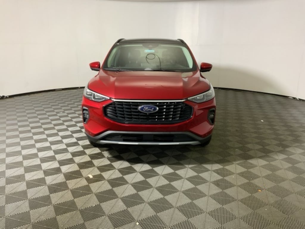 New 2026 Ford Escape PHEV SUV