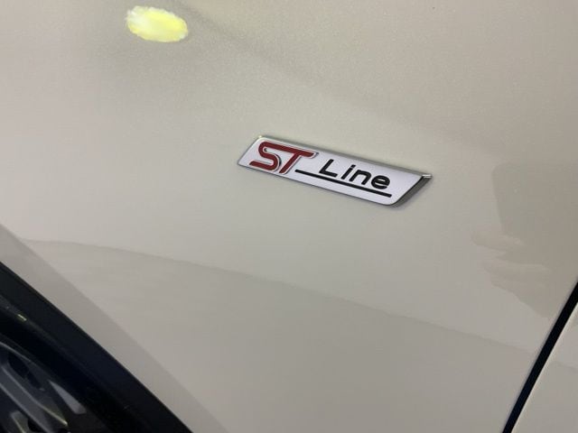 2026 Ford Escape ST-Line - Photo 14