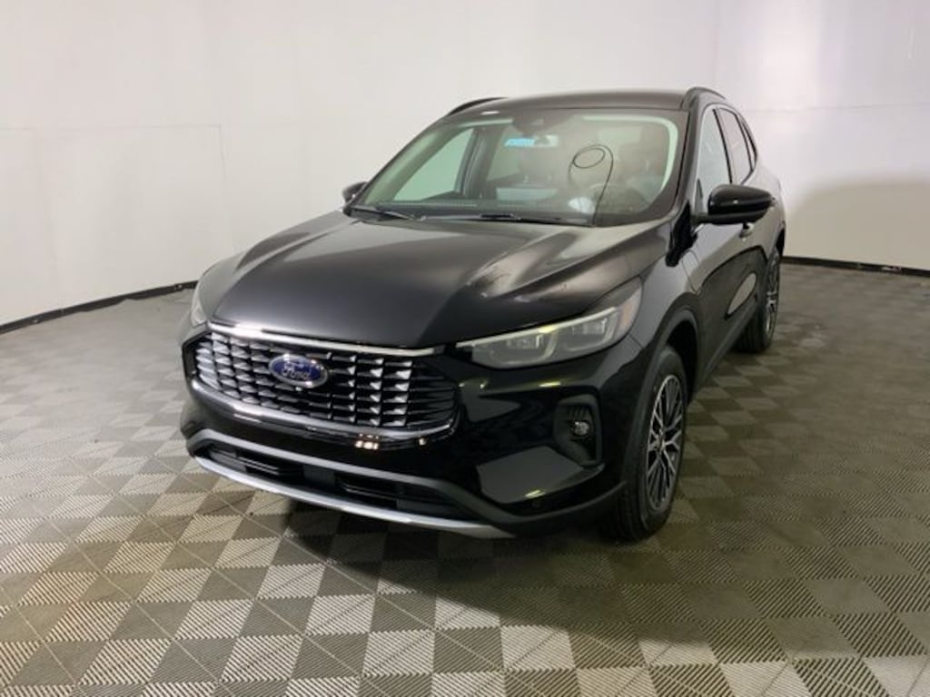 New 2026 Ford Escape PHEV SUV