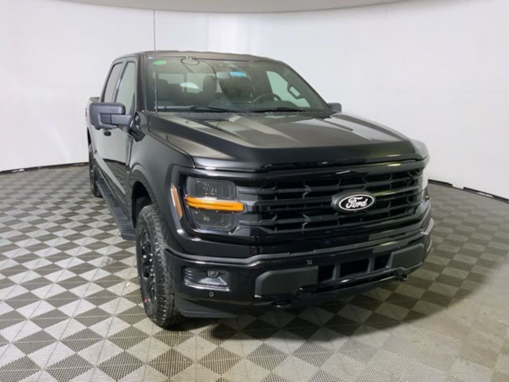 New 2025 Ford F-150 XLT Truck SuperCrew Cab