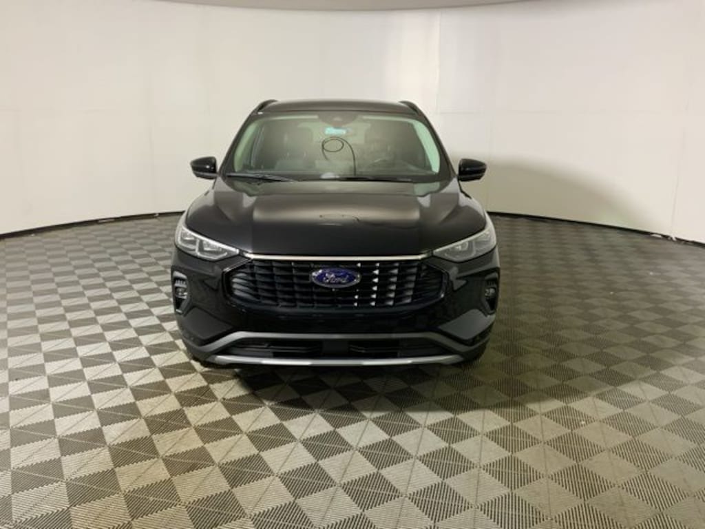 New 2026 Ford Escape PHEV SUV