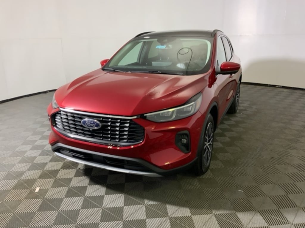 New 2026 Ford Escape PHEV SUV