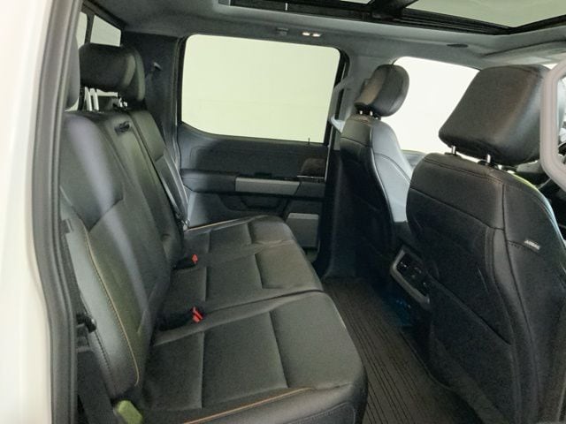 2025 Ford F-350 Super Duty Lariat - Photo 35
