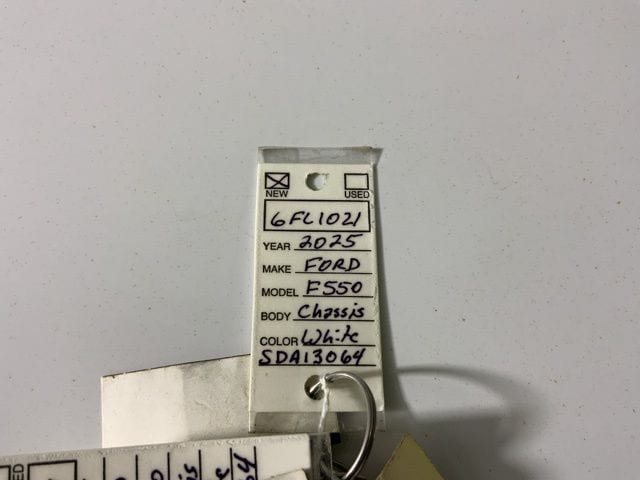 2025 Ford F-550 Super Duty Chassis Cab XLT - Photo 29