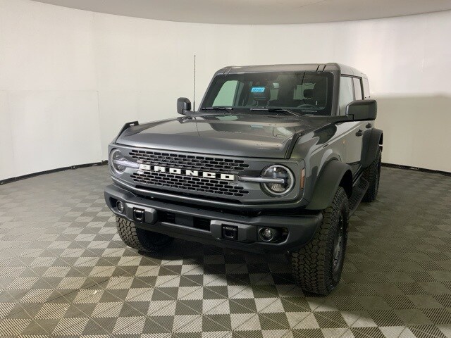 2025 Ford Bronco Badlands photo 3