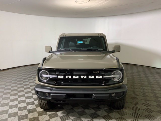 2026 Ford Bronco Outer Banks SUV