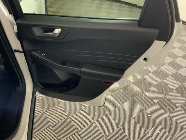 2026 Ford Escape ST-Line - Photo 39