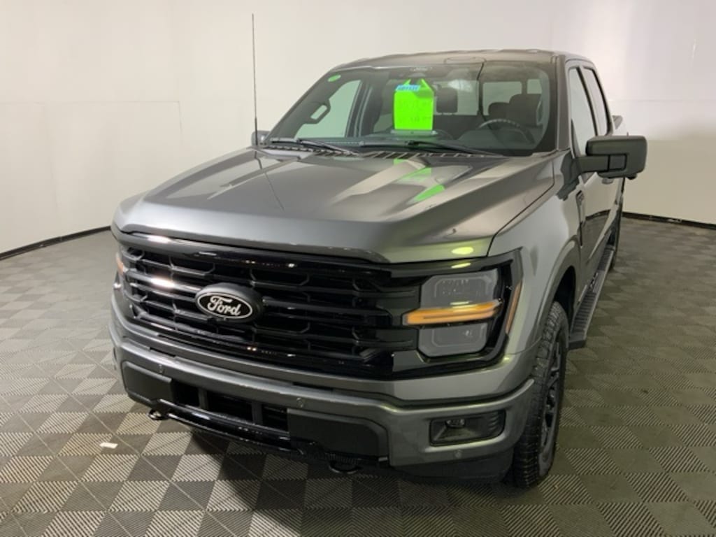 New 2025 Ford F-150 XLT Truck SuperCrew Cab