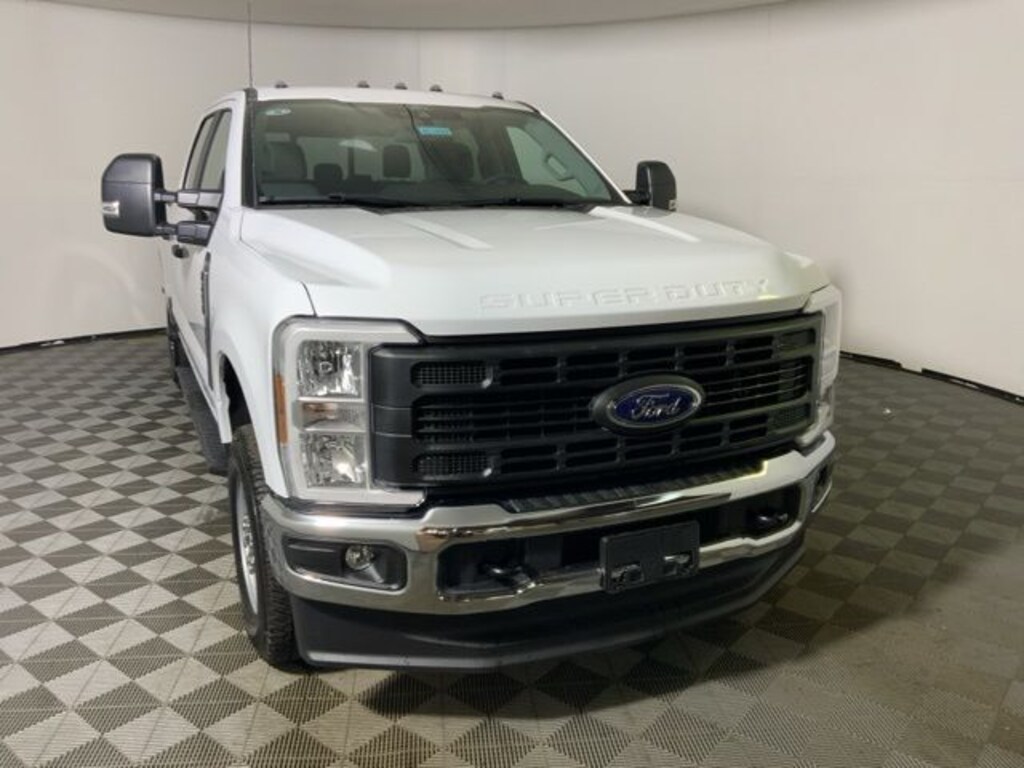 New 2026 Ford F-250 Truck Crew Cab