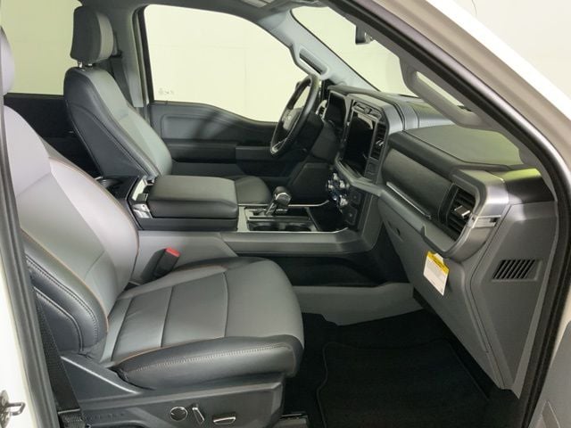 2025 Ford F-150 Lariat - Photo 30