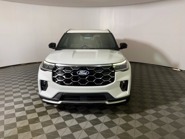 2027 Ford Explorer Platinum SUV