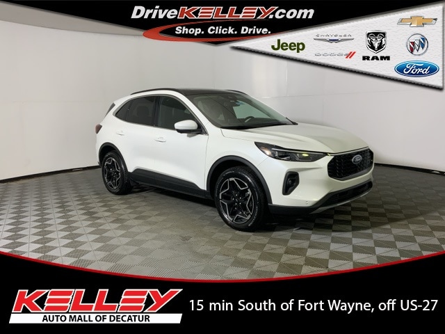 2026 Ford Escape Platinum's photo