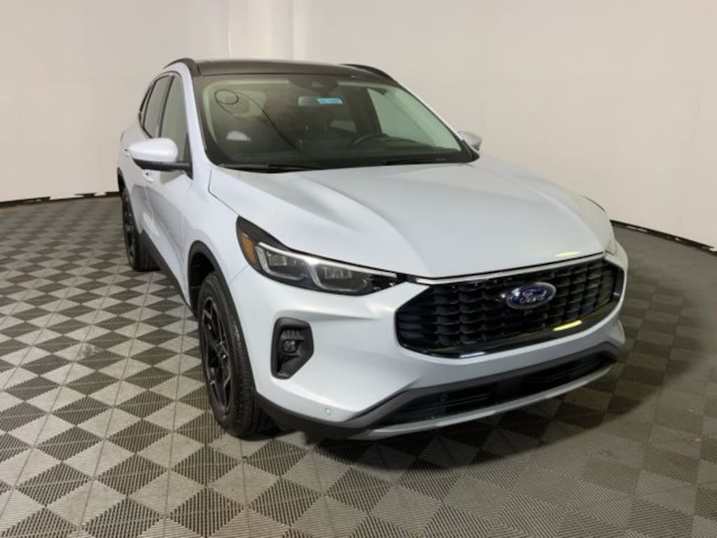 New 2026 Ford Escape Platinum SUV