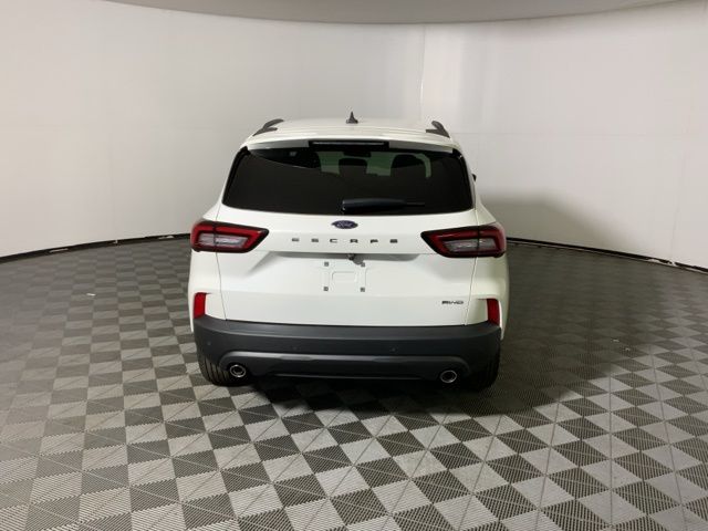 2026 Ford Escape ST-Line - Photo 8