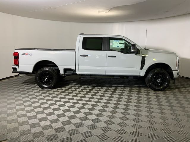 2026 Ford F-350 Super Duty XL - Photo 5