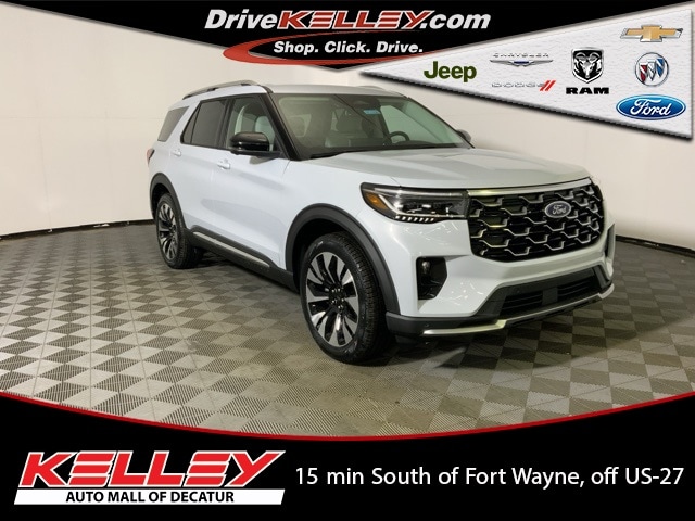 2026 Ford Explorer Platinum's photo