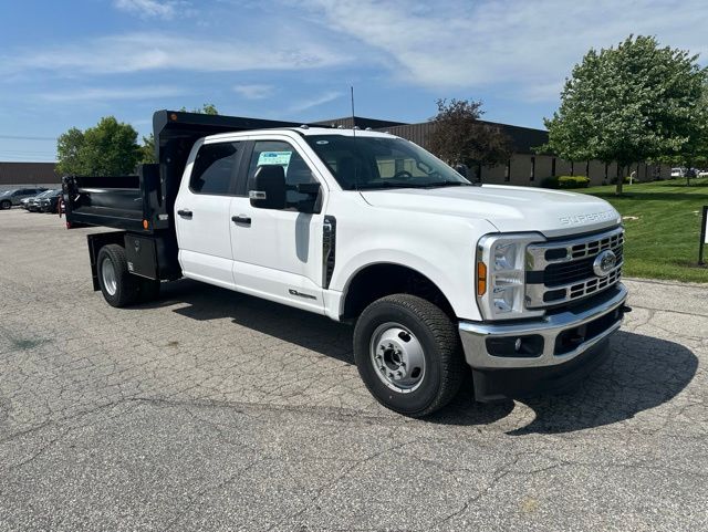 2026 Ford F-350 XL 4x4 Crew Cab 179-In DRW's photo