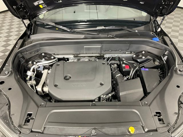 2026 Volvo XC90 Plus - Photo 40
