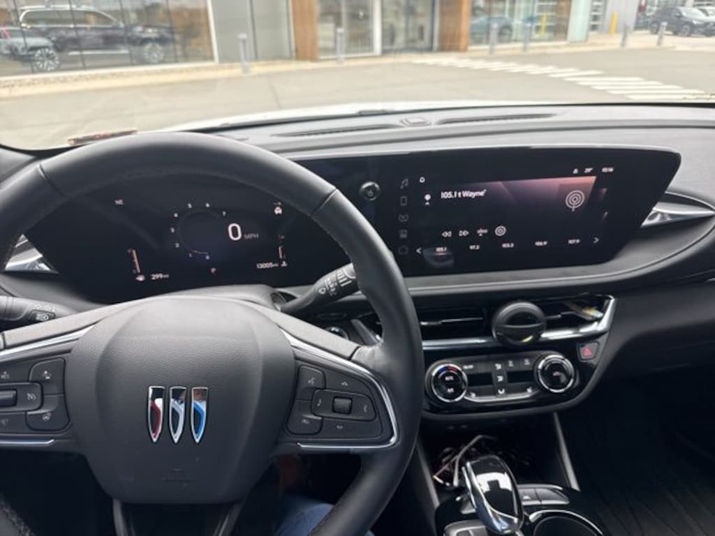 Used 2024 Buick Envista Sport Touring SUV