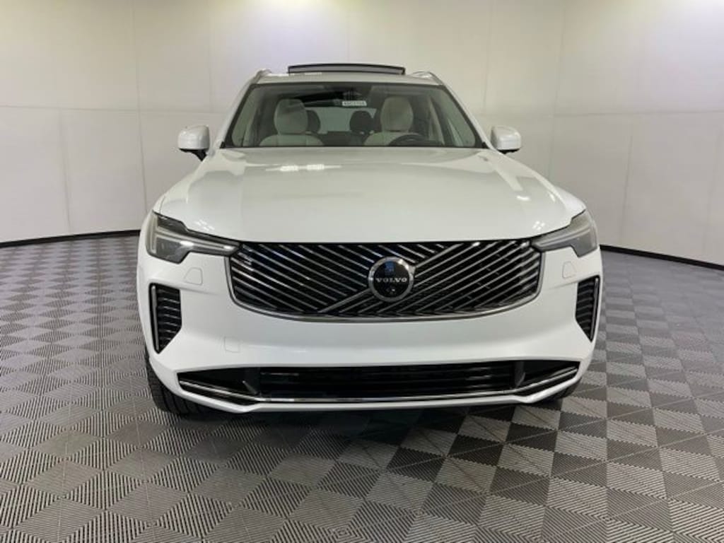New 2026 Volvo XC90 B5 Ultra 7-Seater SUV