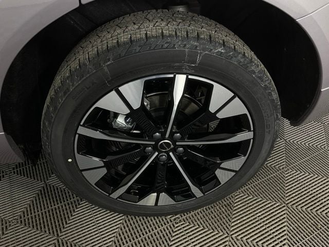 2026 Volvo XC60 Plus - Photo 39