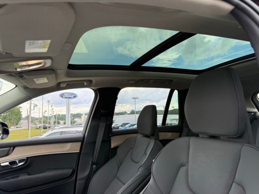 Used 2025 Volvo XC90 B6 (2025.5) Plus 7-Seater SUV
