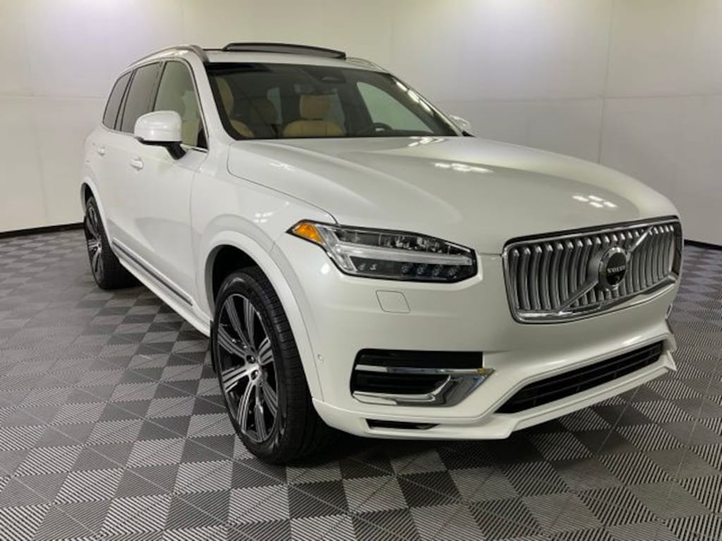 Certified 2025 Volvo XC90 plug-in hybrid T8 Ultra 7-Seater SUV