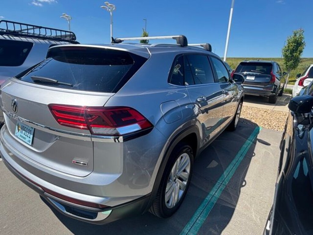 Used 2020 Volkswagen Atlas Cross Sport 3.6L V6 SE w/Technology 4MOTION SUV