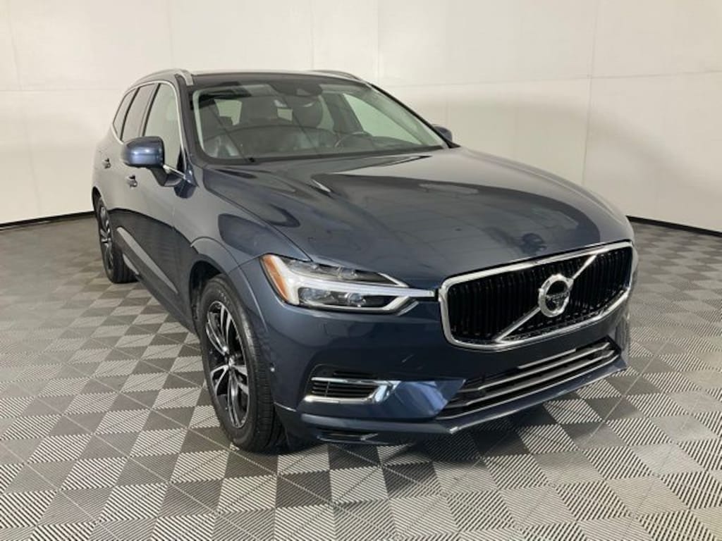 Used 2019 Volvo XC60 Hybrid T8 Momentum SUV