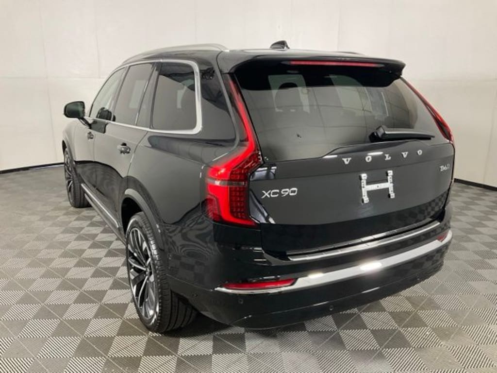 Certified 2025 Volvo XC90 B6 (2025.5) Plus 7-Seater SUV