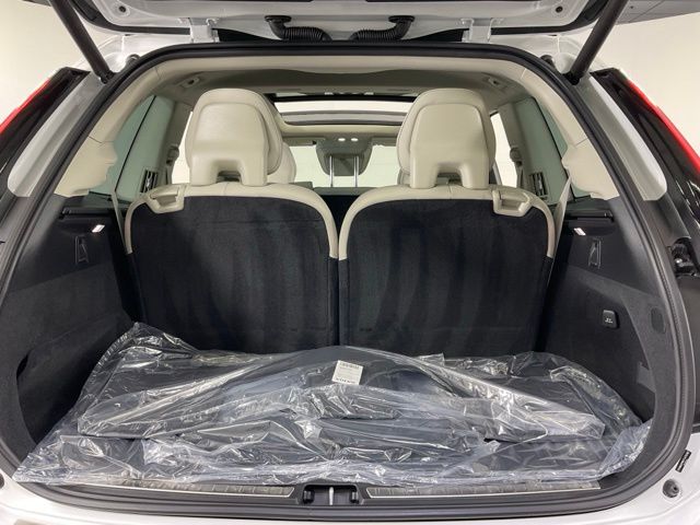 2026 Volvo XC90 Ultra - Photo 38
