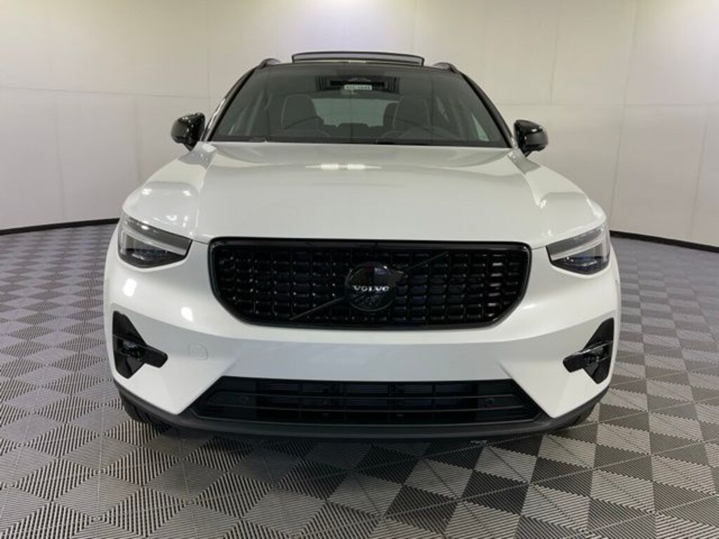 New 2026 Volvo XC40 B5 Ultra Black Edition SUV