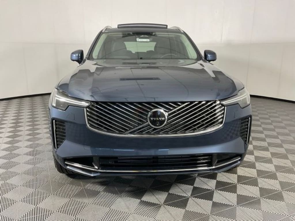 New 2026 Volvo XC90 plug-in hybrid T8 Plus 7-Seater SUV