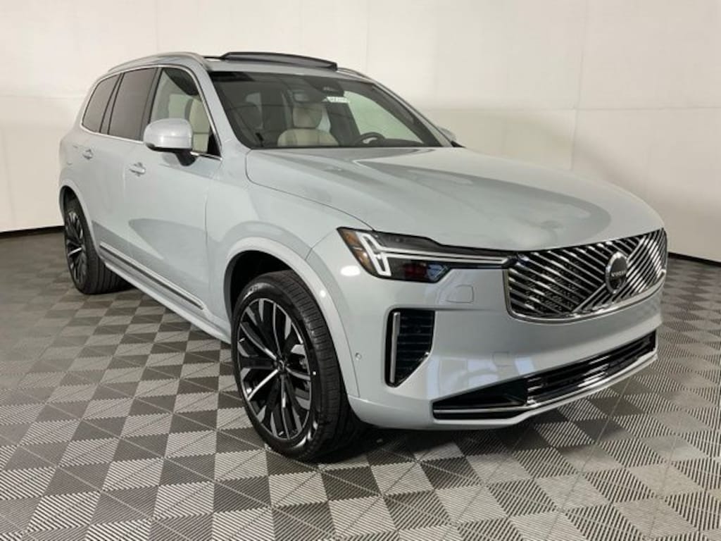 New 2026 Volvo XC90 B6 Plus 7-Seater SUV