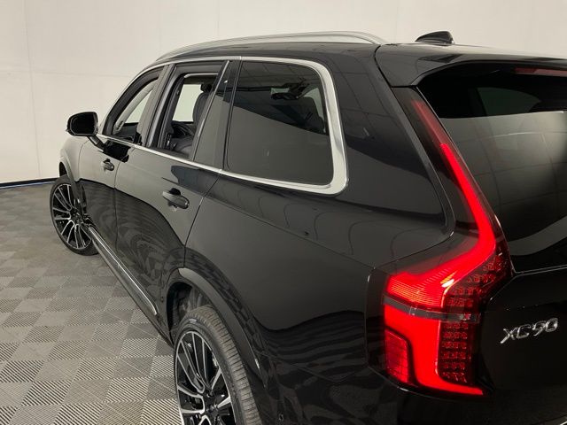 2026 Volvo XC90 Plus - Photo 38