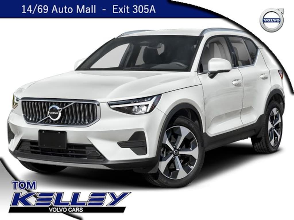 New 2026 Volvo XC40 B5 Ultra Black Edition SUV