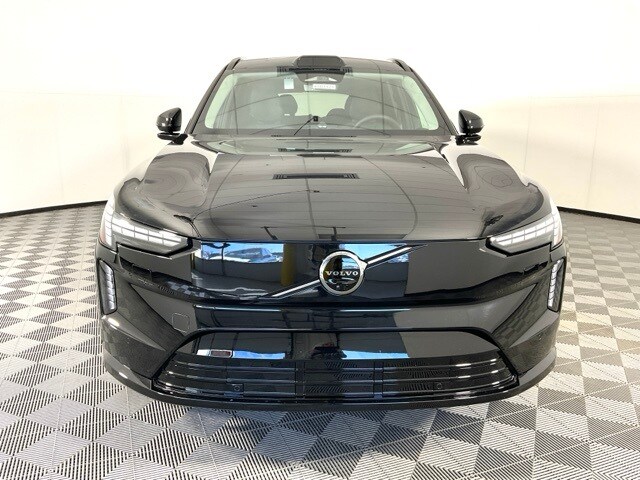 2025 Volvo EX90 Twin Motor Ultra photo 2